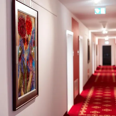 Vulkan Residenz I Self Check-in Hotell Schwarzautal