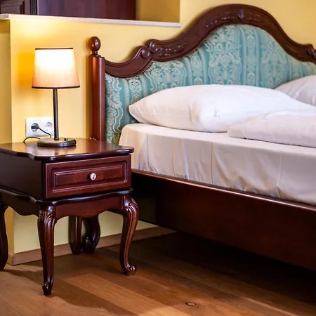 Hotell Vulkan Residenz I Self Check-in 3*
