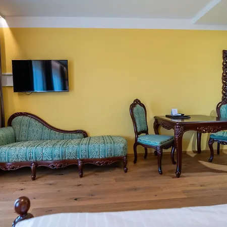 Vulkan Residenz I Self Check-in Hotell Schwarzautal