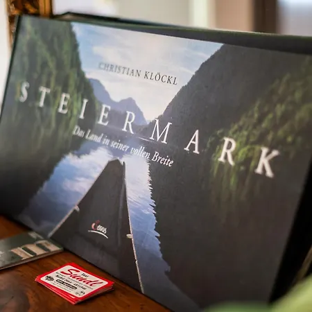 Vulkan Residenz I Self Check-in Hotell Schwarzautal