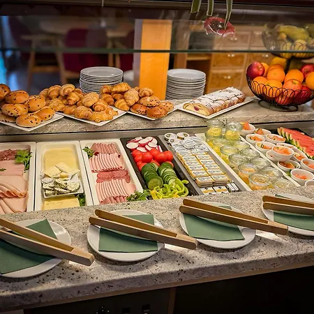 Vulkan Residenz I Self Check-in Hotell