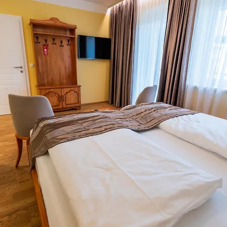 Vulkan Residenz I Self Check-in 3* Schwarzautal