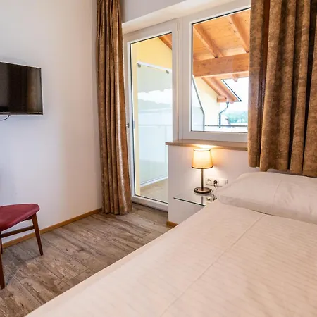 Hotell Vulkan Residenz I Self Check-in 3*