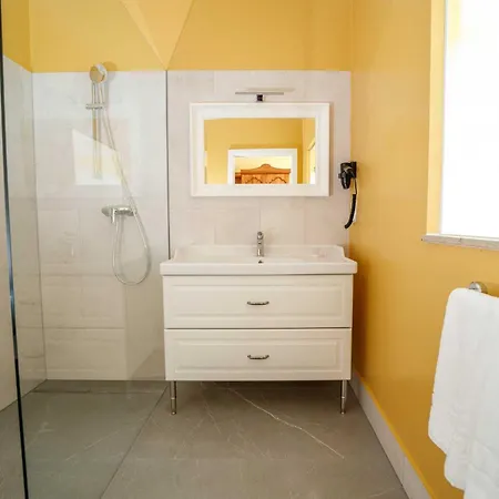 酒店 Vulkan Residenz I Self Check-in Schwarzautal