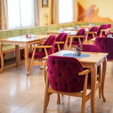 Vulkan Residenz I Self Check-in Schwarzautal