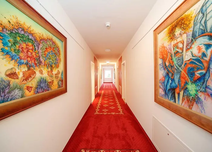 Vulkan Residenz I Self Check-in Otel Schwarzautal