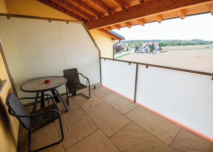 Vulkan Residenz I Self Check-in Otel